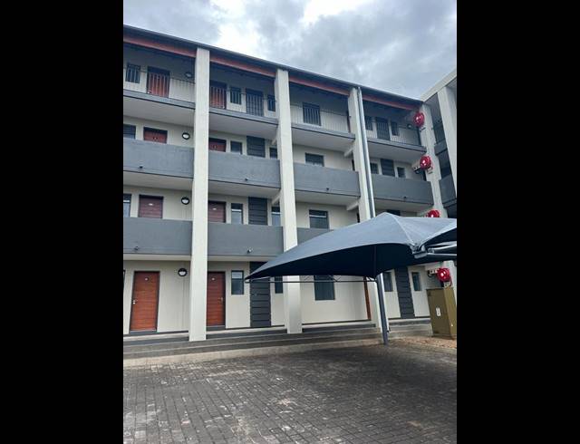 2 BEDROOM APARTMENT FOR SALE IN FLEURHOF
